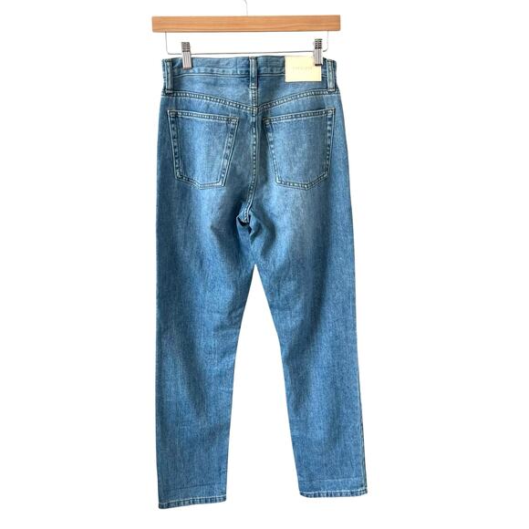 Everlane The Super-Soft Relaxed Straight Leg Jean in Vintage Light Blue 24 NWT - Picture 8 of 14